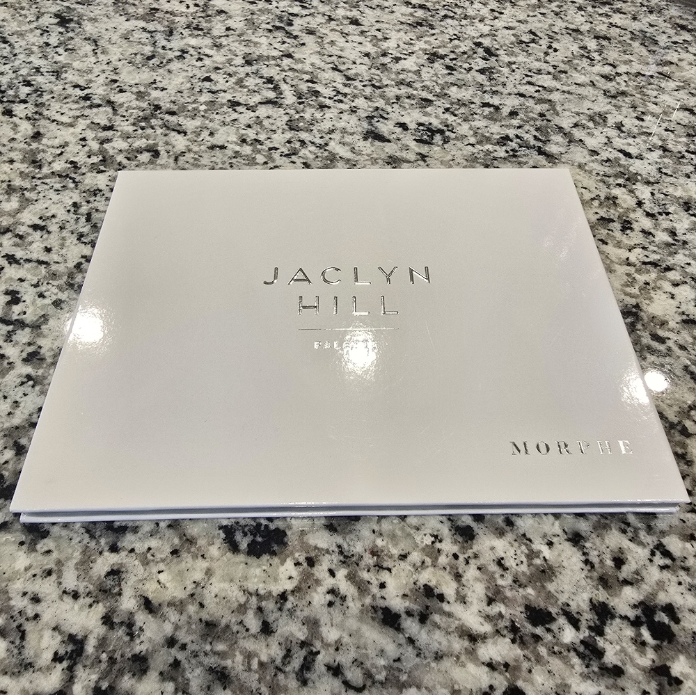 Jaclyn Hill x Morphe Eyeshadow Palette - NEW